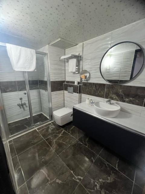 Uenaten Otel غازيمير المظهر الخارجي الصورة